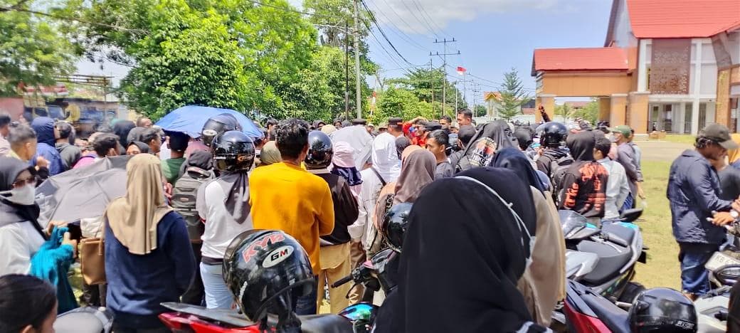 Ribuan Buruh Sawit PT KAL Mogok, Tuntut Pesangon Pasca Akuisisi